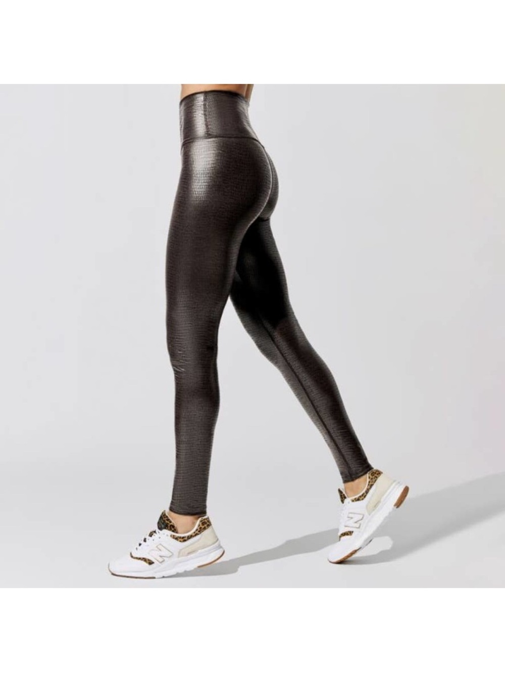 Carbon38 Black Reptile Shine High Rise Leggings Size Medium